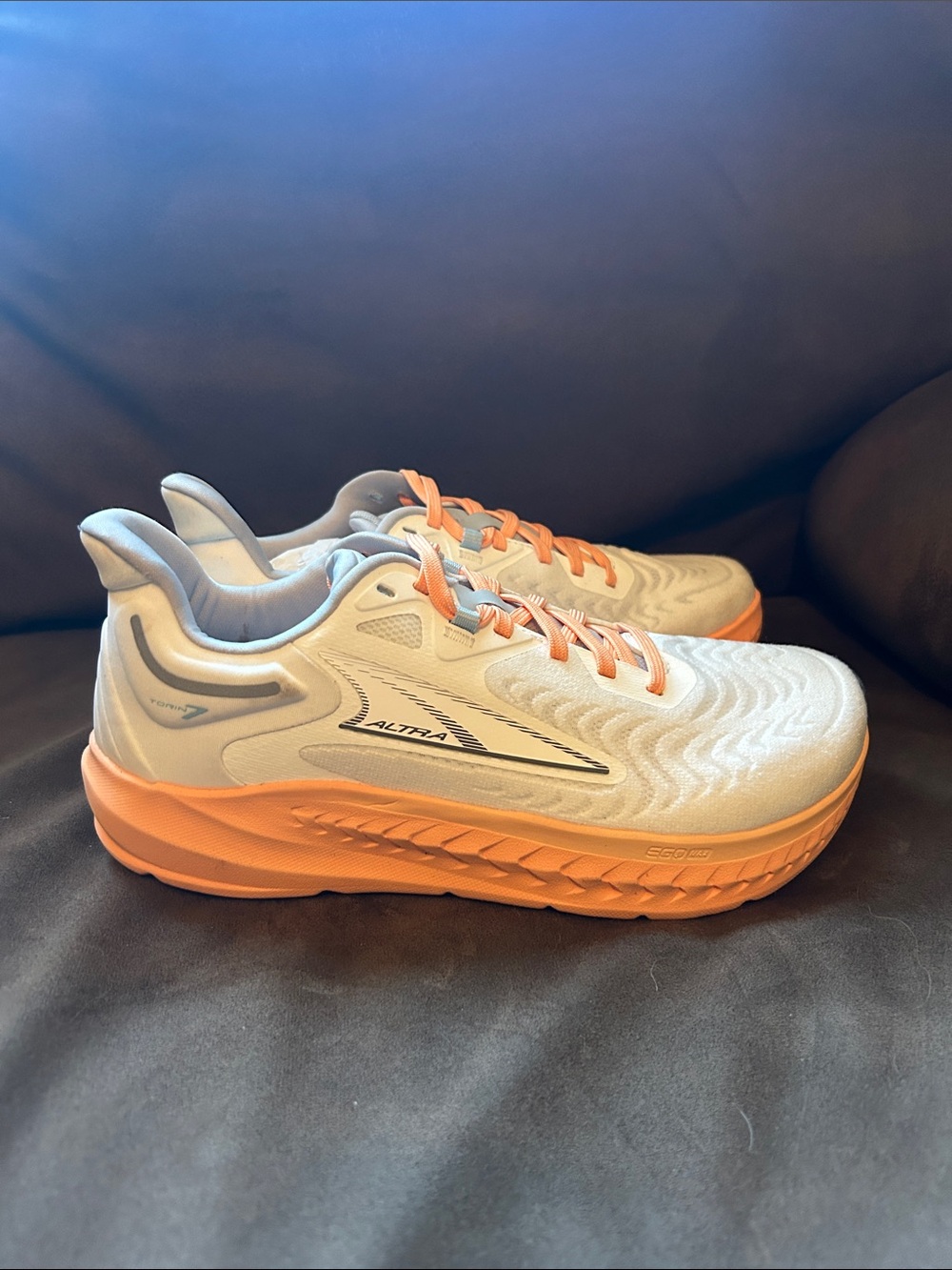 Altra Women's White and Peach Athletic Running Shoes